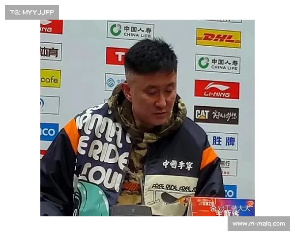 胡明轩连续底角三分打铁，杜锋场边焦急