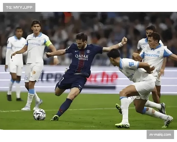 巴黎FC对摩纳哥：出球精度决定能否破解高压逼抢与纵深转换